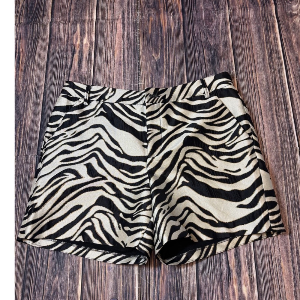 Lilly Pulitzer Zebra Print Jacquard Shorts Womens 8 Black White Metallic Gold - Picture 2 of 13